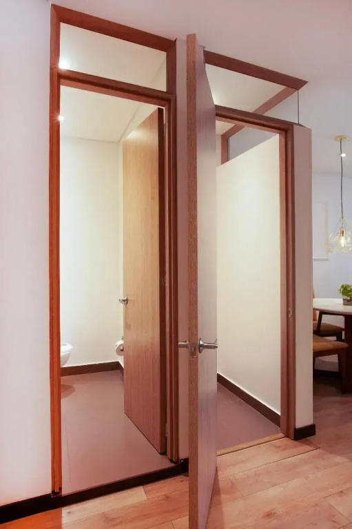 Deluxe Suite with balcony and with city view
