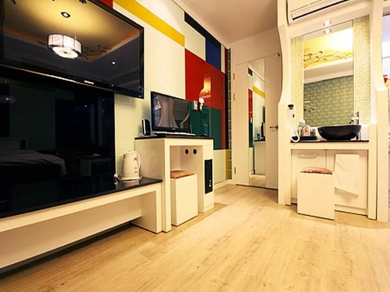 The Holic Hotel - Général