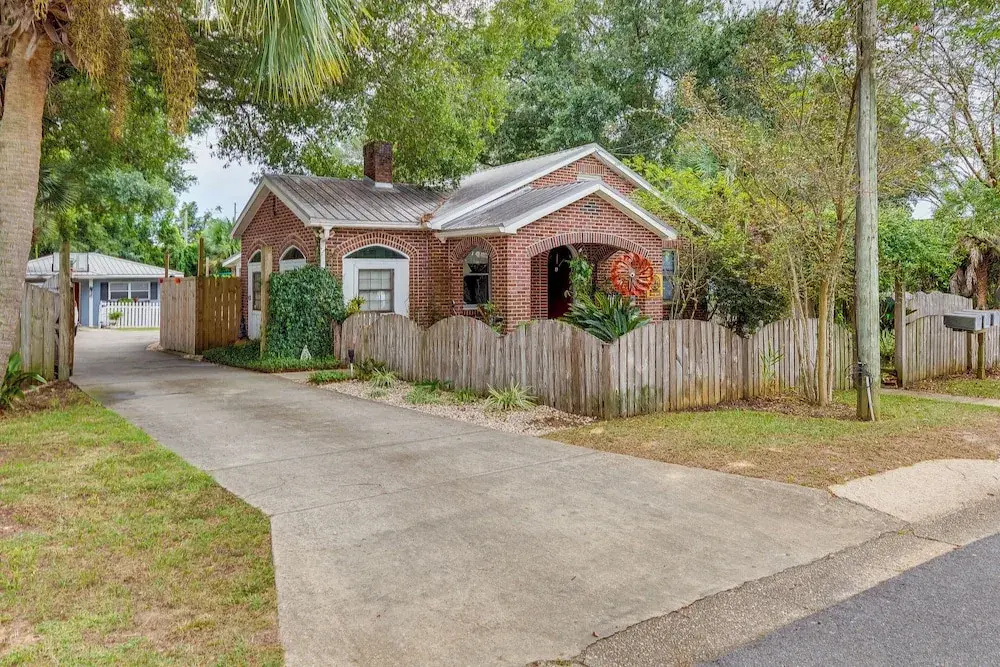 'the Dragonfly House' - Walk to Downtown Pensacola