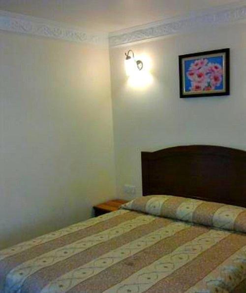 Hotel Remix
