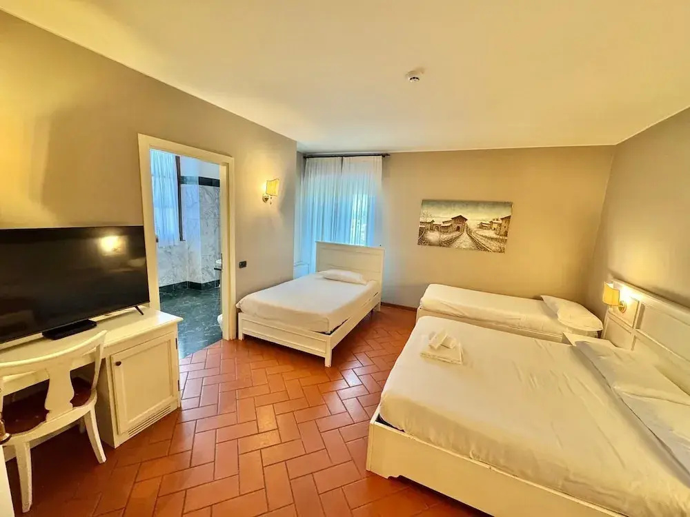 Comfort room
