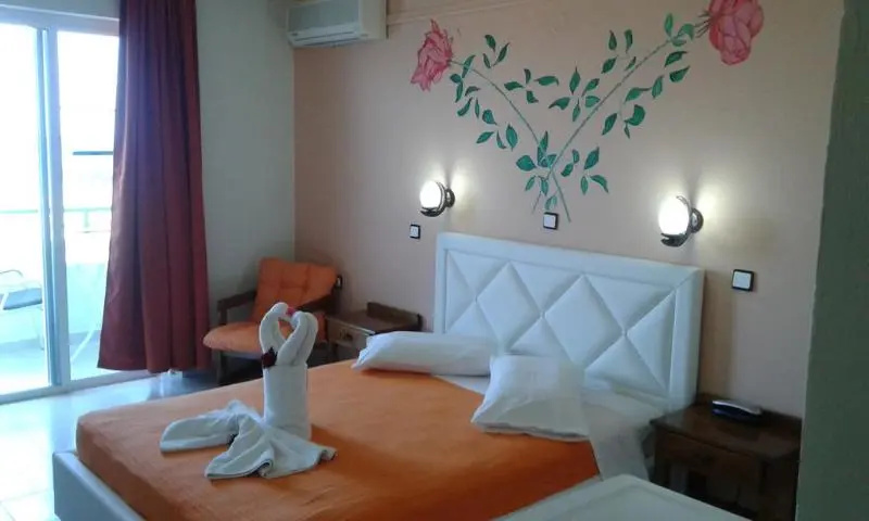 Standard Double room with balcony and with sea view (full double bed)