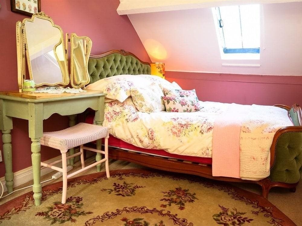 Dotty's Boutique B&B — 2