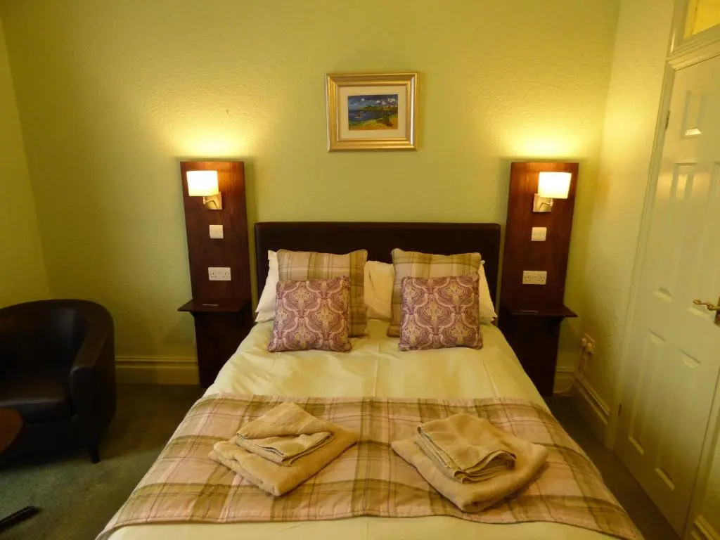 Superior Double room (full double bed)