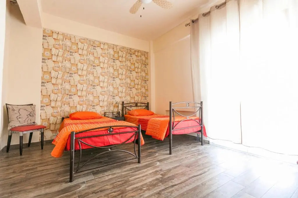 Standard Double room with balcony (twin beds)