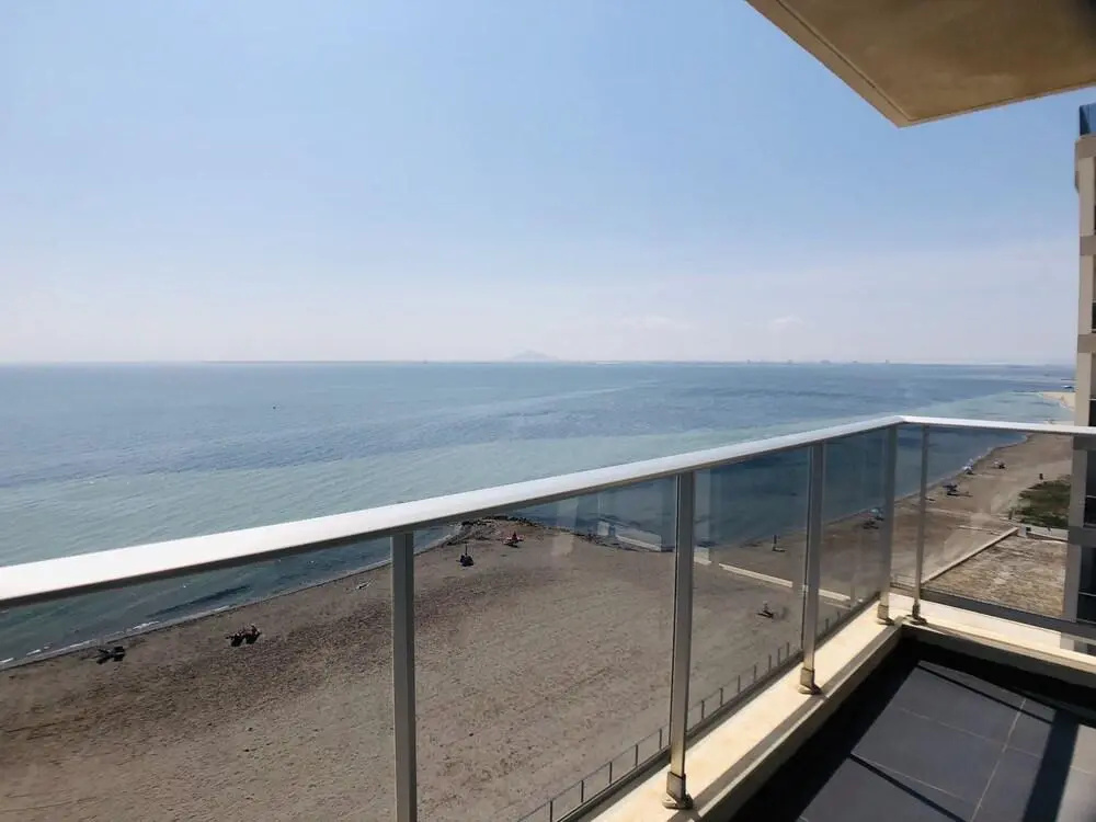 Beach & Waterfront
