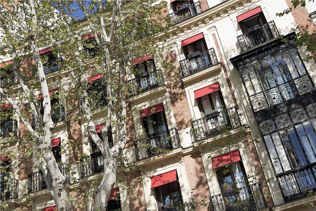 Hotel Hospes Puerta de Alcalá picture