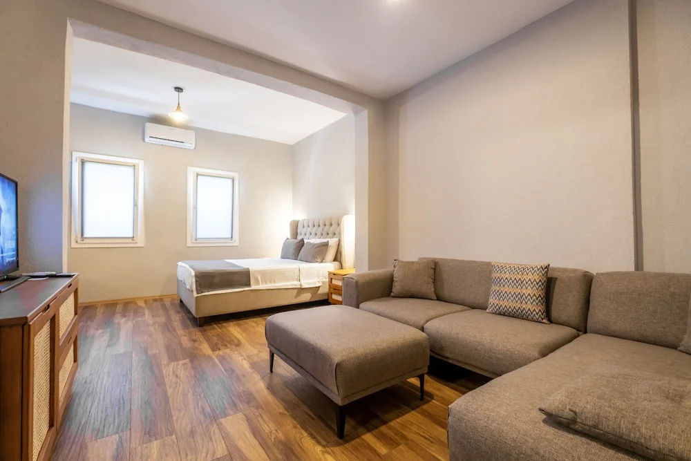 Standard Suite