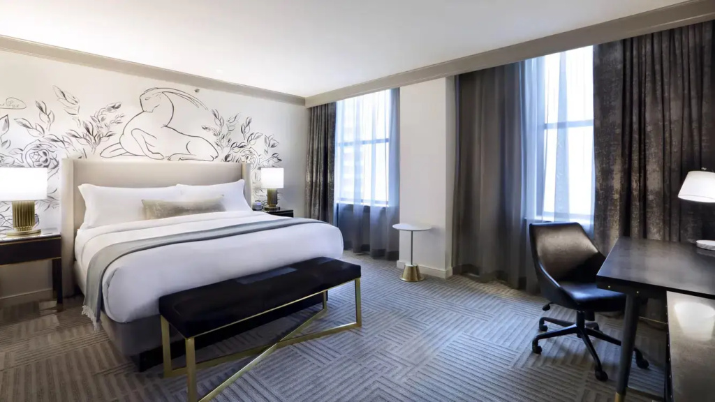 Superior Double room (full double bed)
