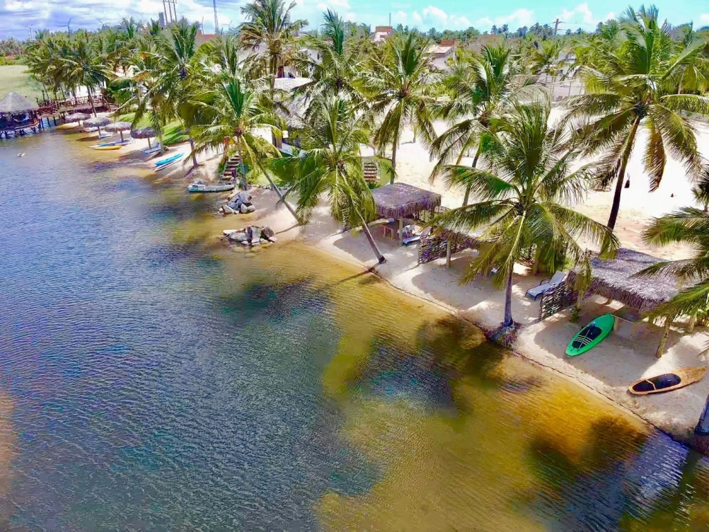Beach & Waterfront