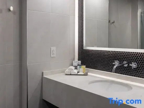 Четырёхместный номер Superior в Hotel Bonaventure Montreal
