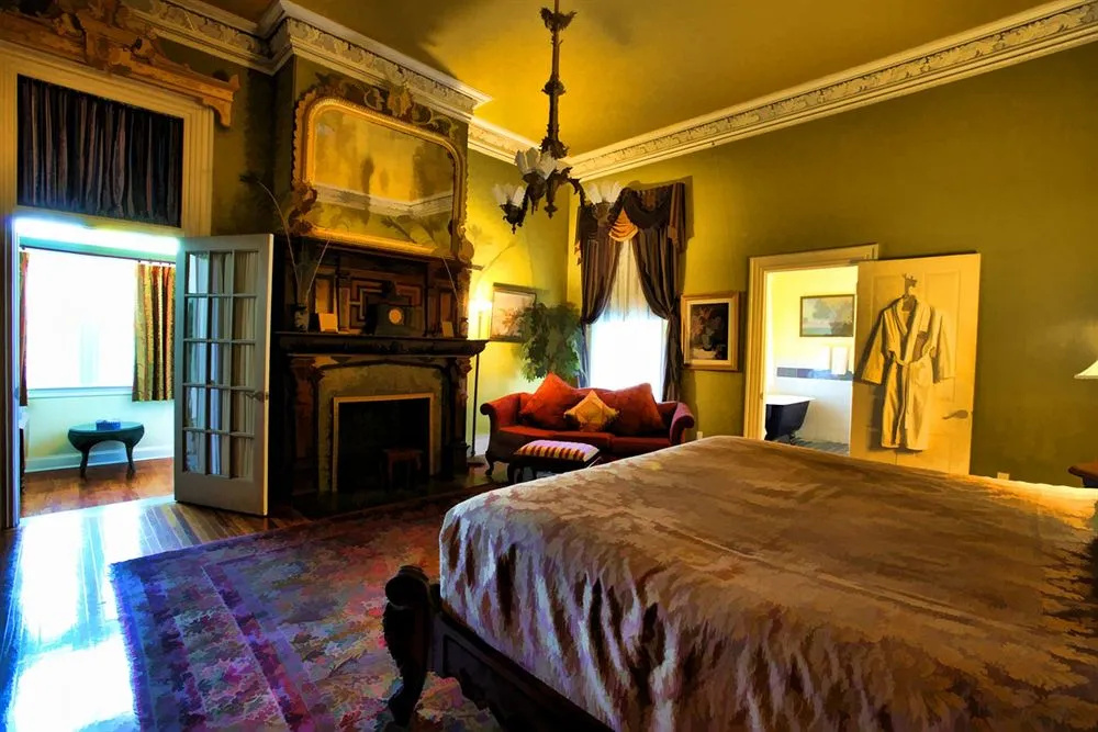 The Southern Mansion - Général