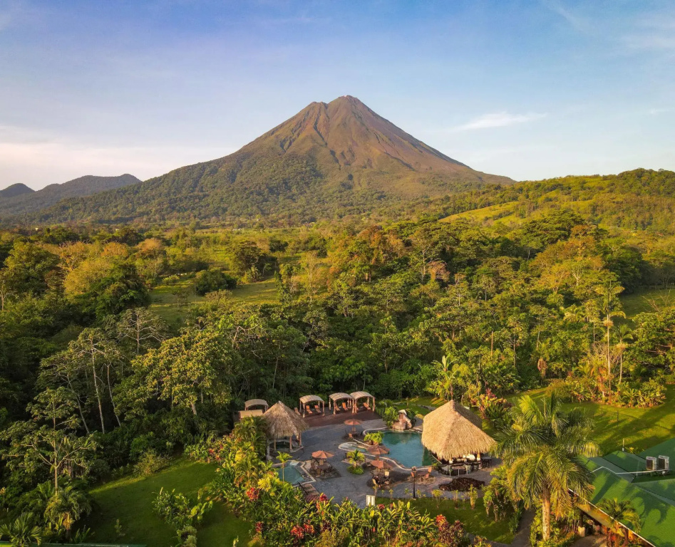 Arenal Manoa & Hot Springs Resort