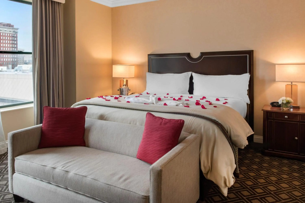 Omni Severin Hotel — фото 4