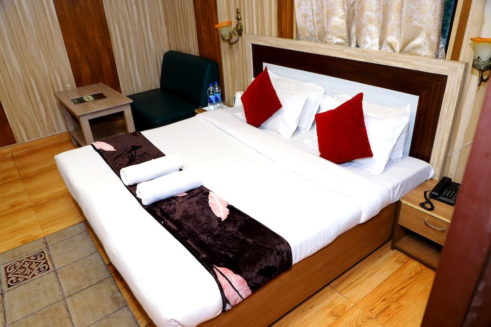 Hotel photo 12