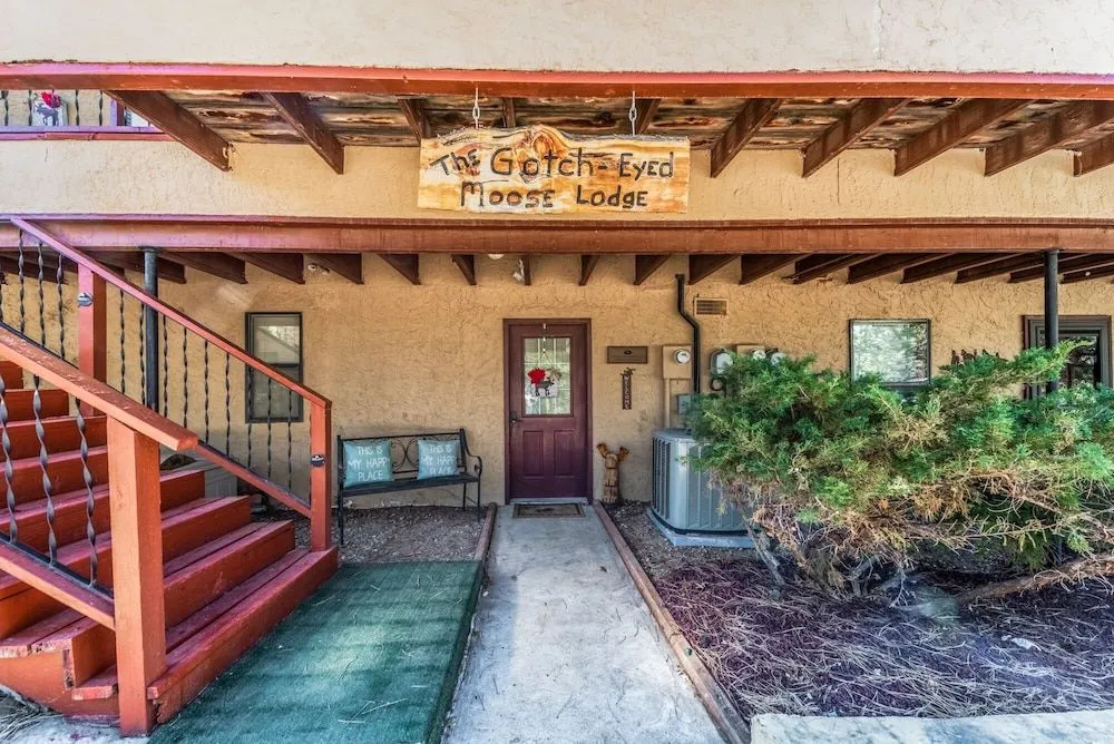 Sisters Too by Ruidoso Vacation Rentals
