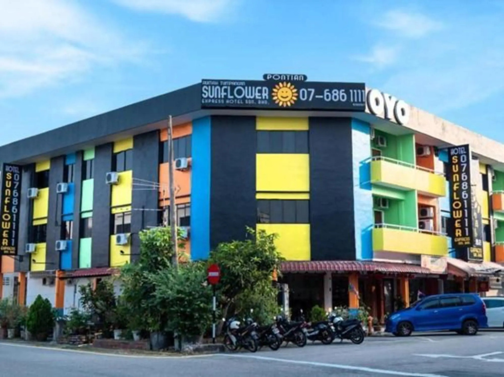 Pontian Sunflower Hotel