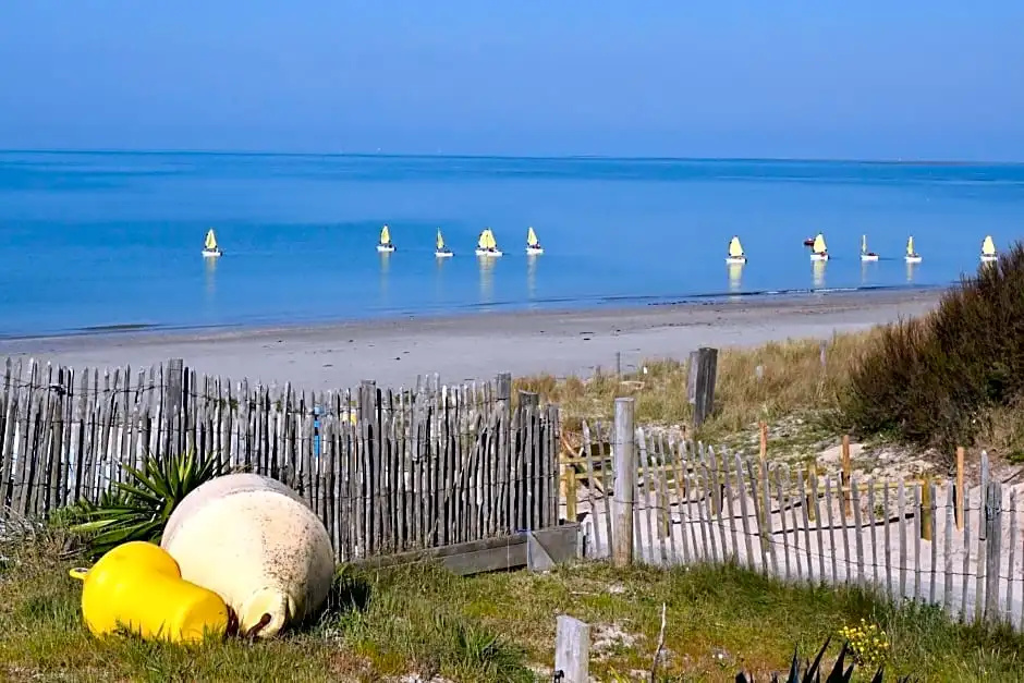 Beach & Waterfront