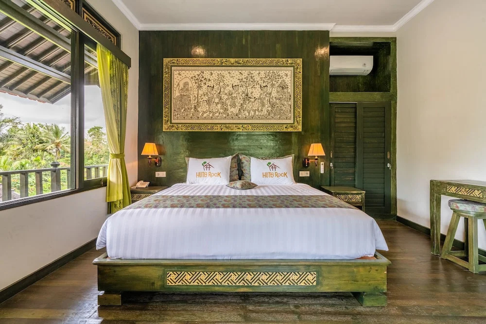Deluxe room with balcony