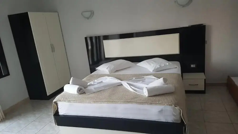 Hotel Ardiani - Chambres