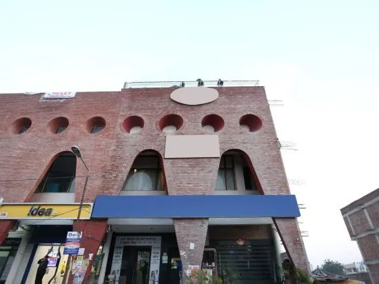 ZO Iconic Panchkula Sector 11
