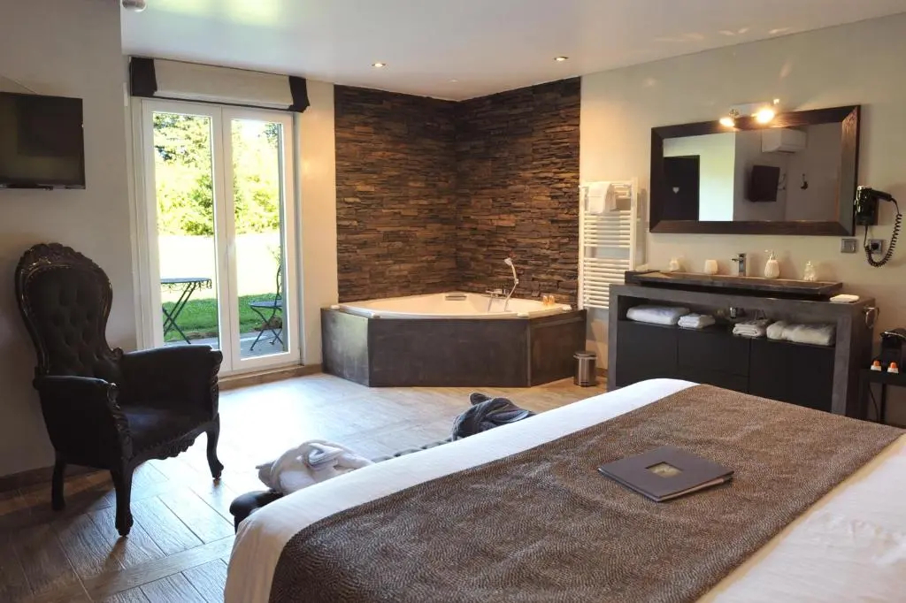 Superior Double room full double bed