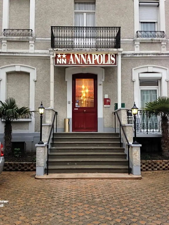 Hotel photo 1
