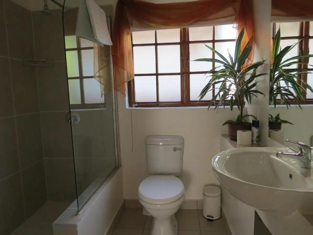 Touraco Guesthouse - Chambres