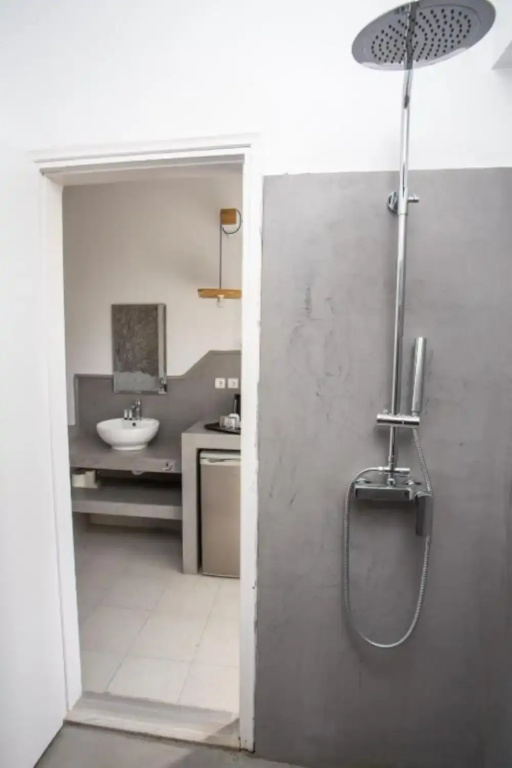 Standard Triple Basement room