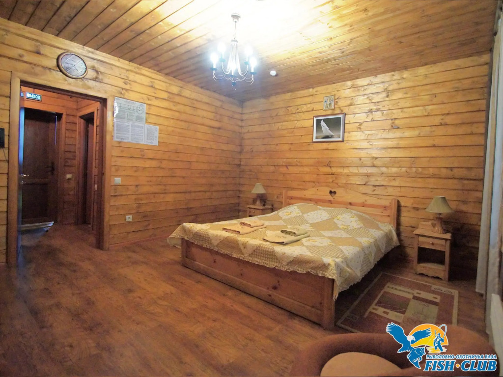 Двухместный номер Standard с балконом двуспальная кровать в Фиш-клуб