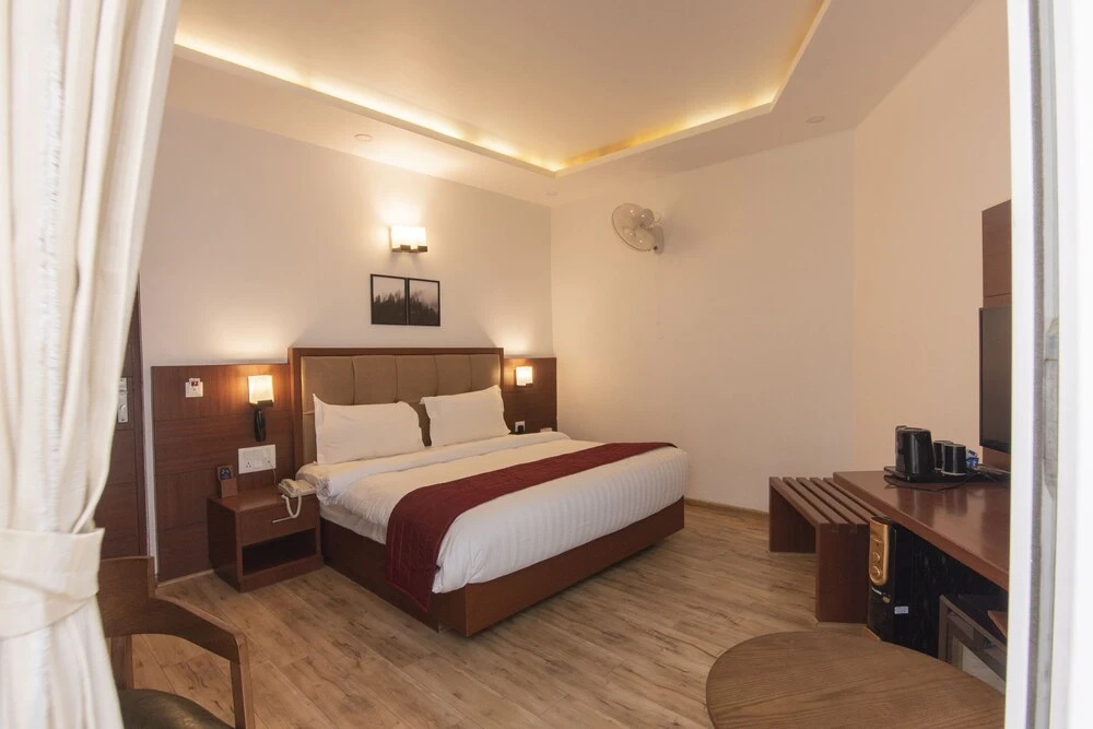 Executive room with balcony