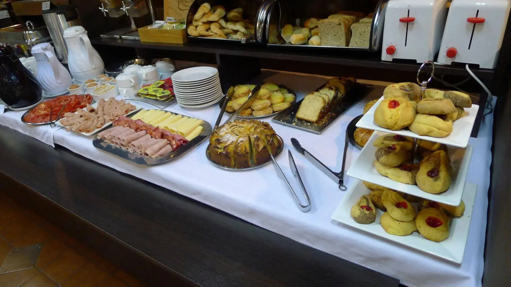 Hotel photo 12
