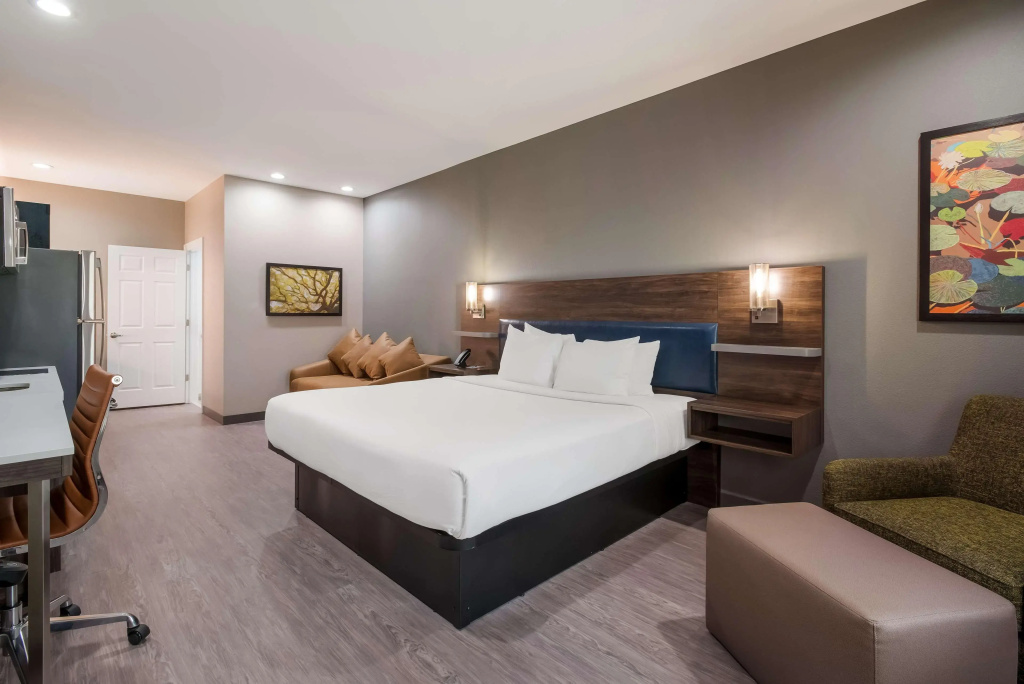Best Western La Place Inn