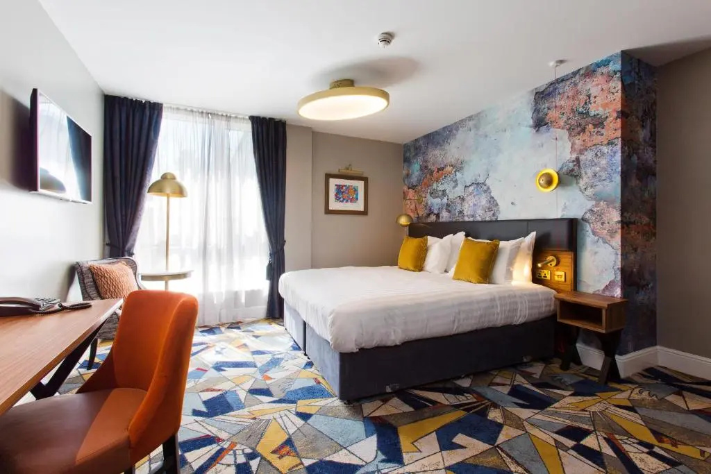 Standard Double room (full double bed)