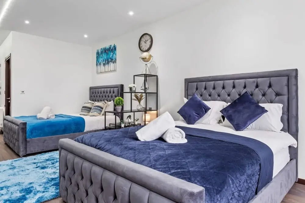 Modern Spacious Sleeps 4 Studio Golders Green — фото