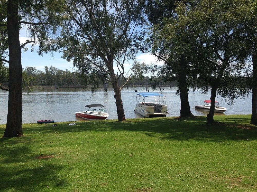 Bundalong Waterfront- 28 Graham Ave, Bundalong