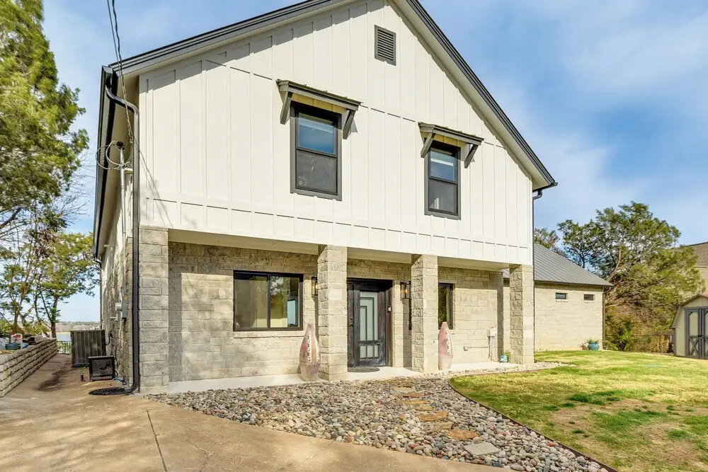 Newly Remodeled Lakefront Granbury Escape w/ Dock!