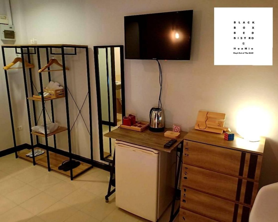Black Box Bed Bistro@Hua Hin