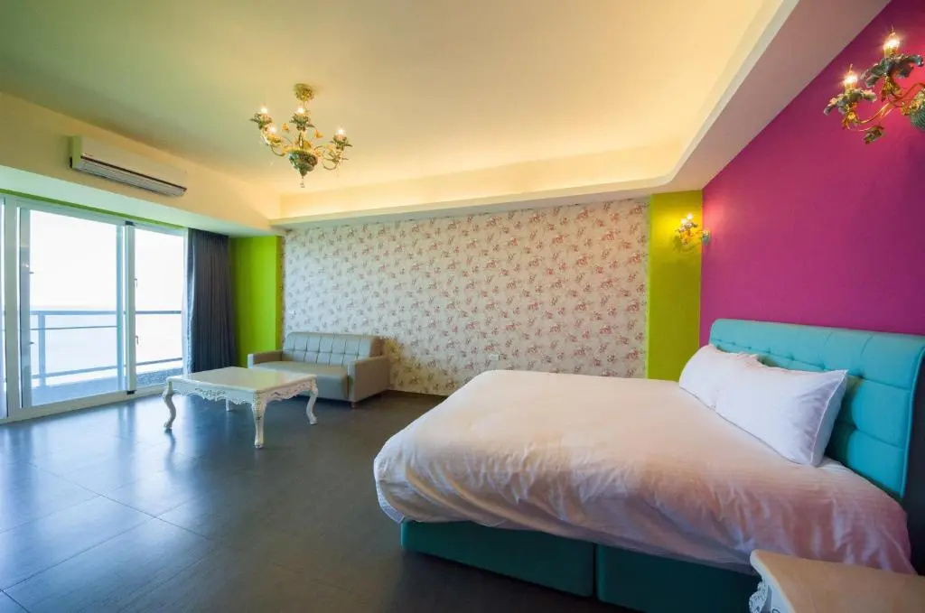 Standard Double room with balcony and with sea view (full double bed)