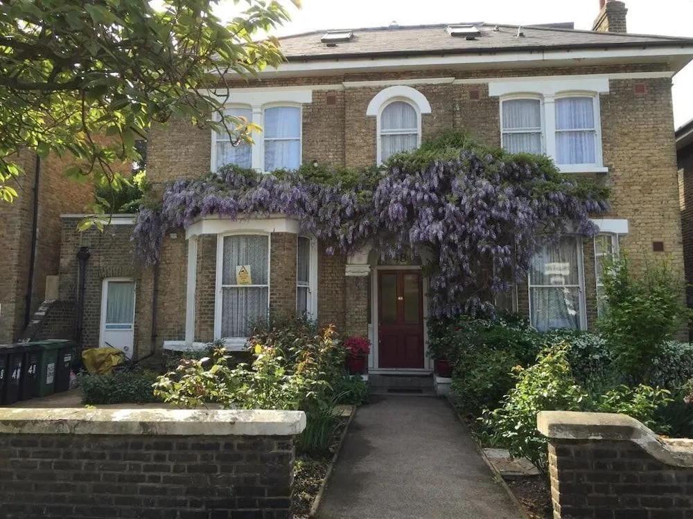 St Jamess Guest House