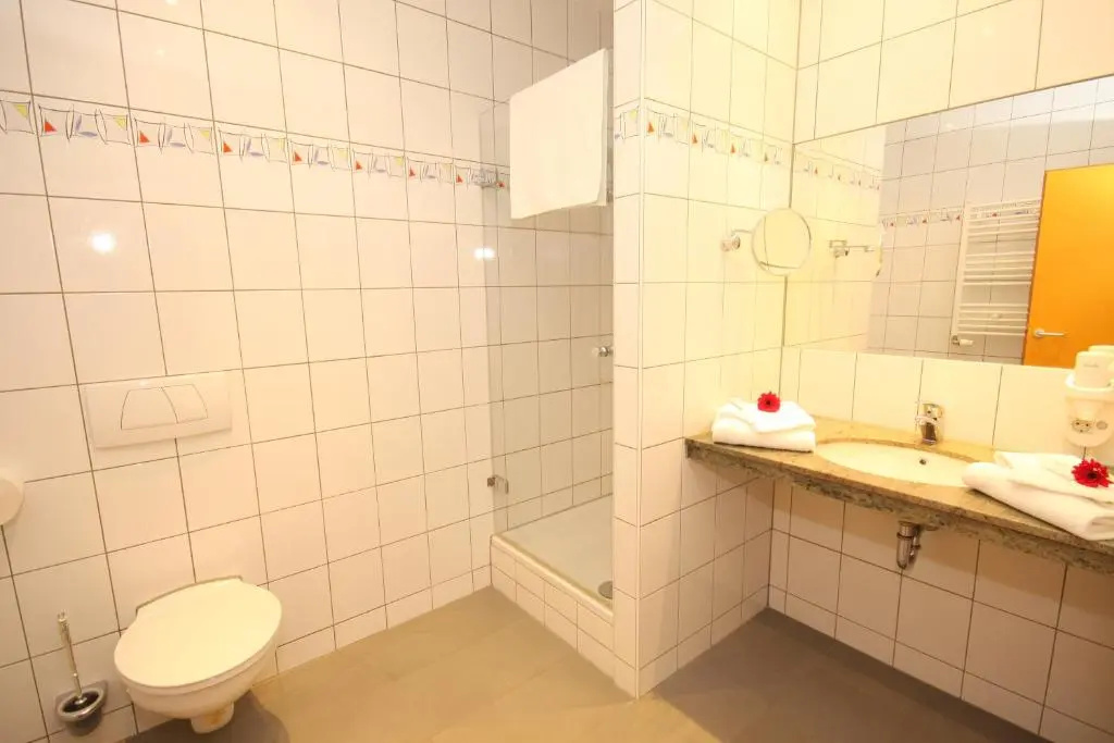Comfort room