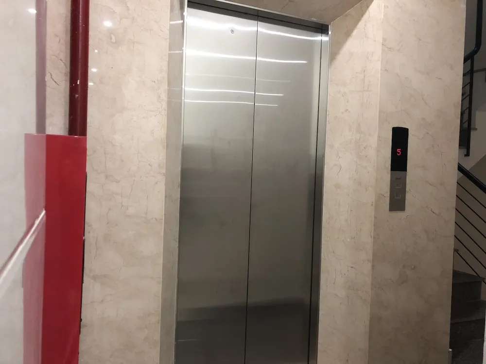 Hotel photo 8