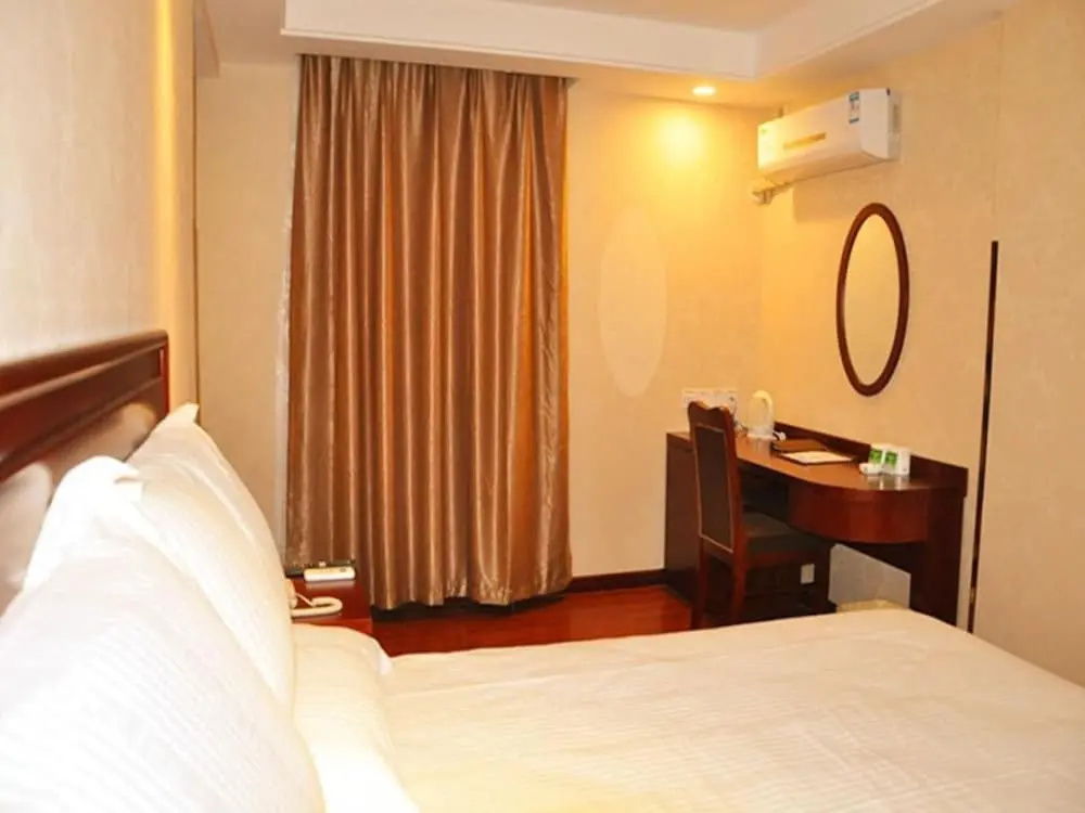 GreenTree Inn Taizhou Taixing East Guoqing Road RT Mart Business Hotel - Chambres