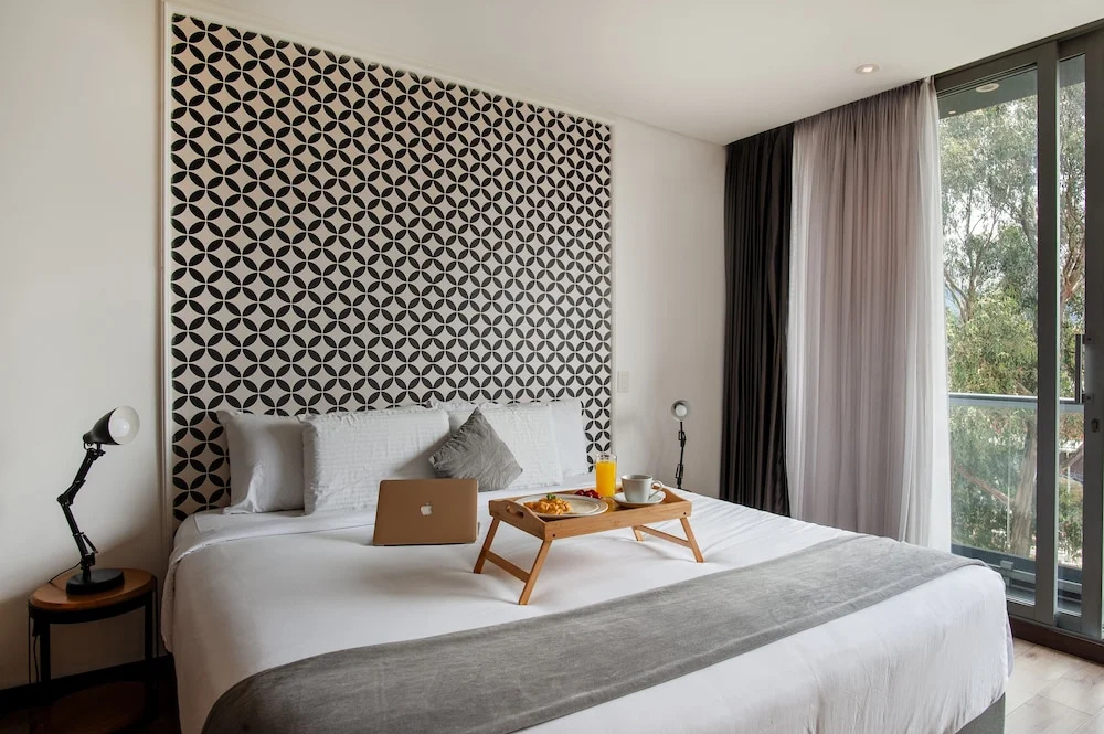Superior Double Apartment with balcony and with courtyard view (full double bed)