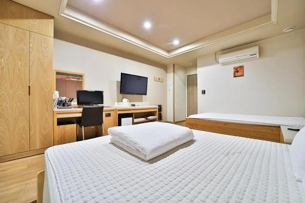 Superior Double room (twin beds)