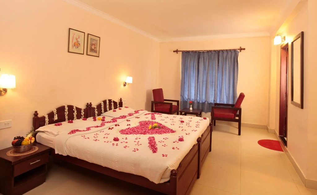 Las Palmas Hotel — 5