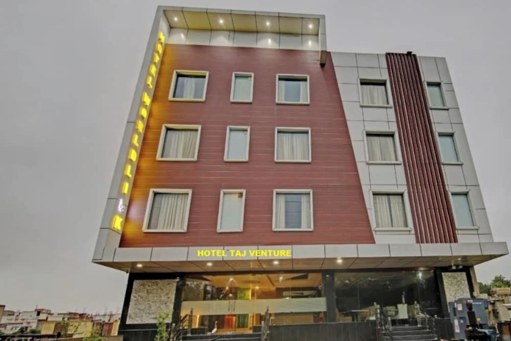 Hotel Taj Venture Near Taj Mahal Agra