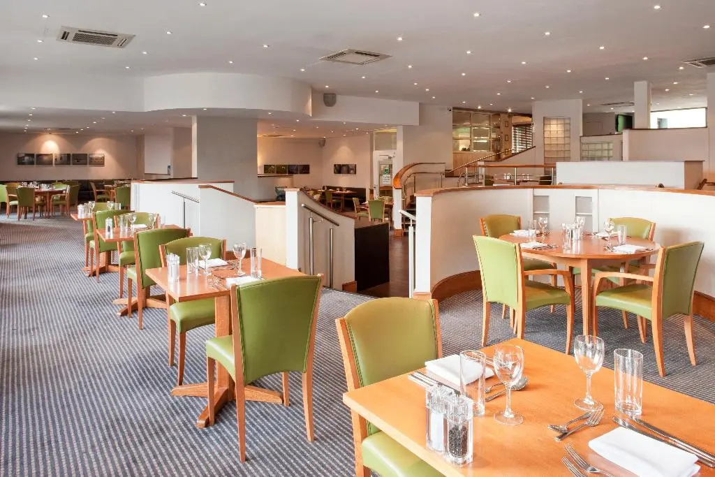 Holiday Inn Cardiff City Centre by IHG - Général