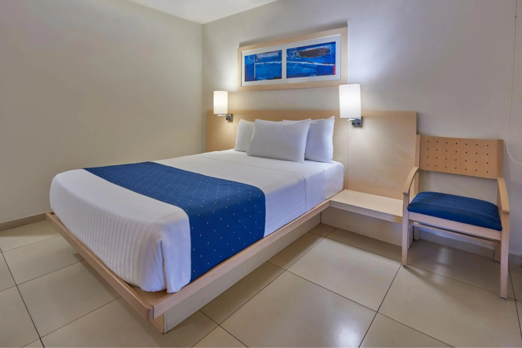 City Express by Marriott Manzanillo — 5