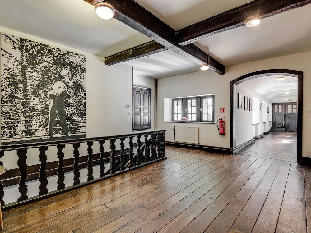 Imposing Holiday Home in Vielsalm - фото 13